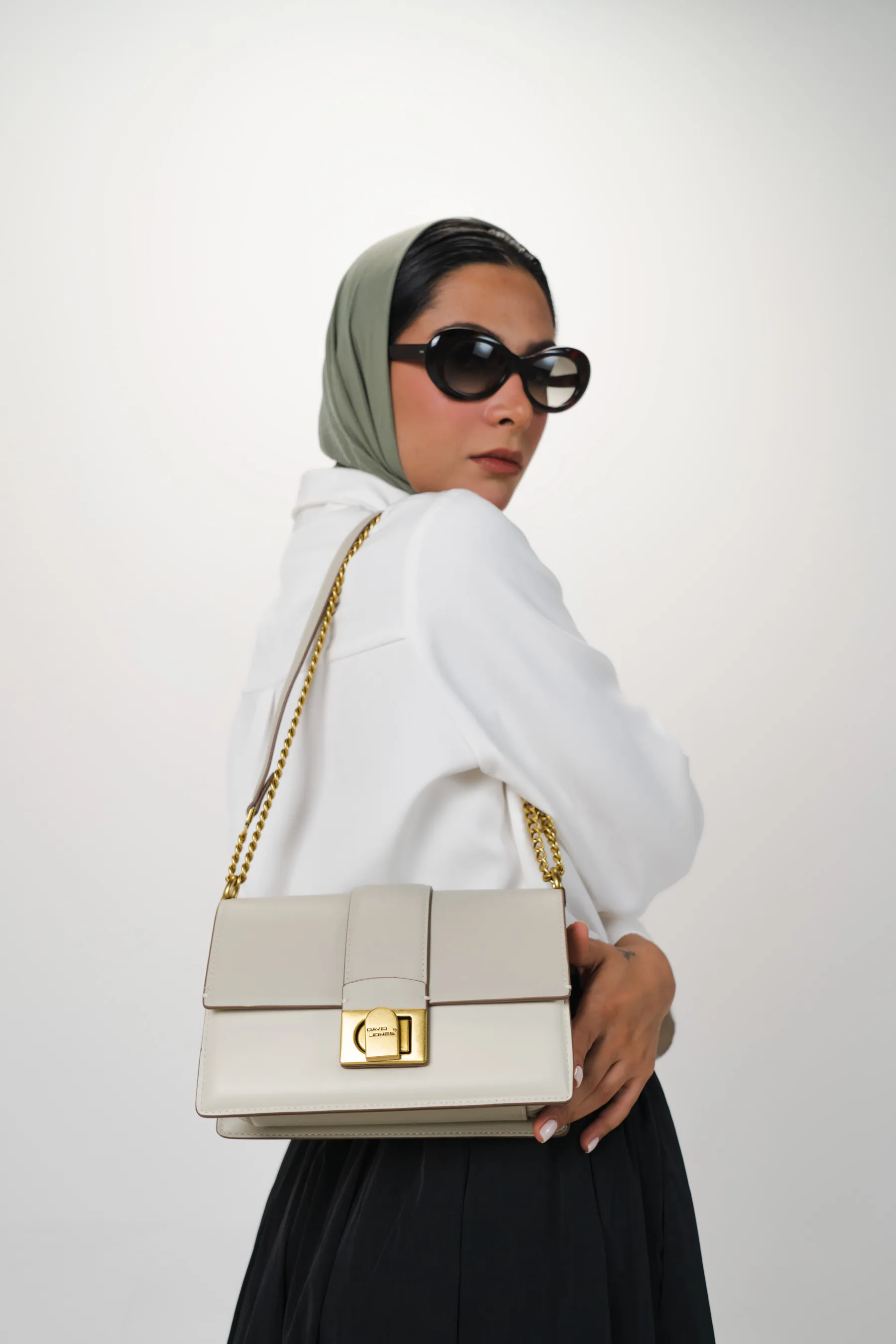 کیف دوشی زنانه دیوید جونز CM7279