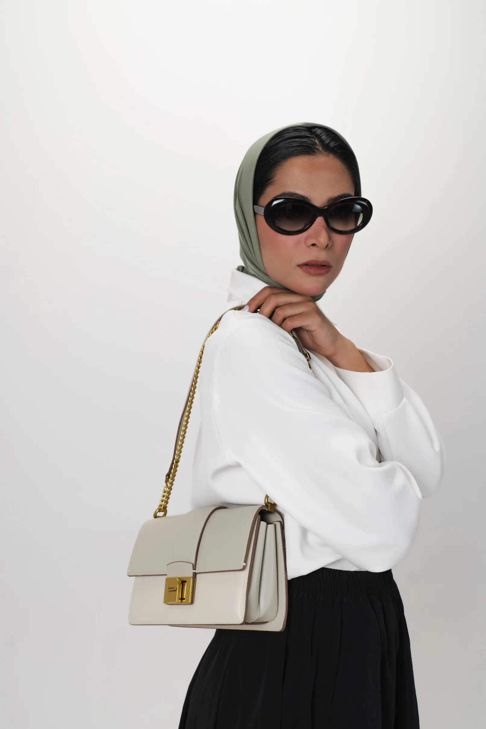 کیف دوشی زنانه دیوید جونز CM7279